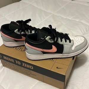 Nike air Jordan’s size 8/12